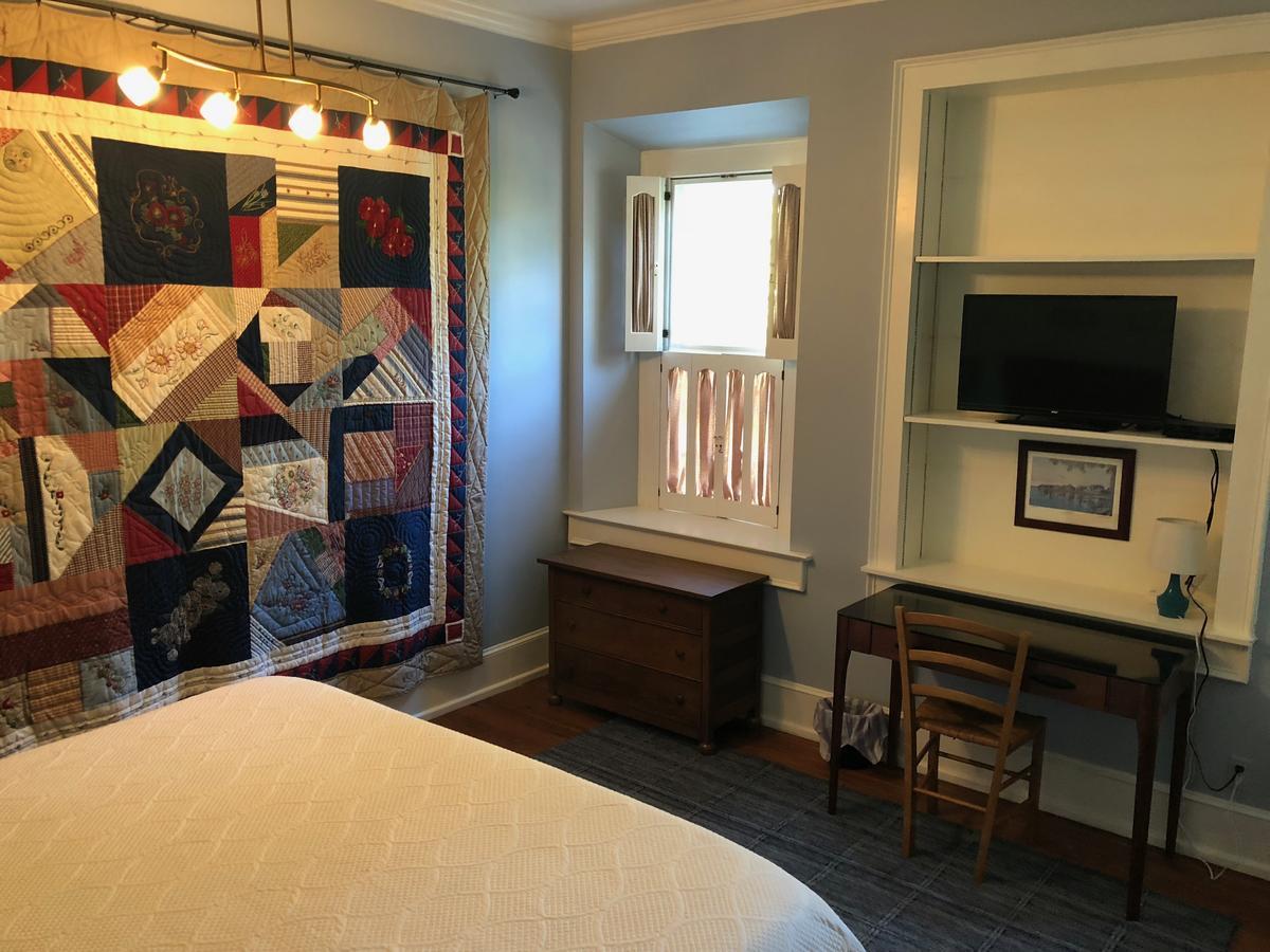 The Elizabethtown Inn Bagian luar foto