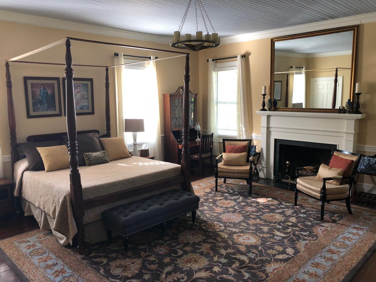 The Elizabethtown Inn Bagian luar foto